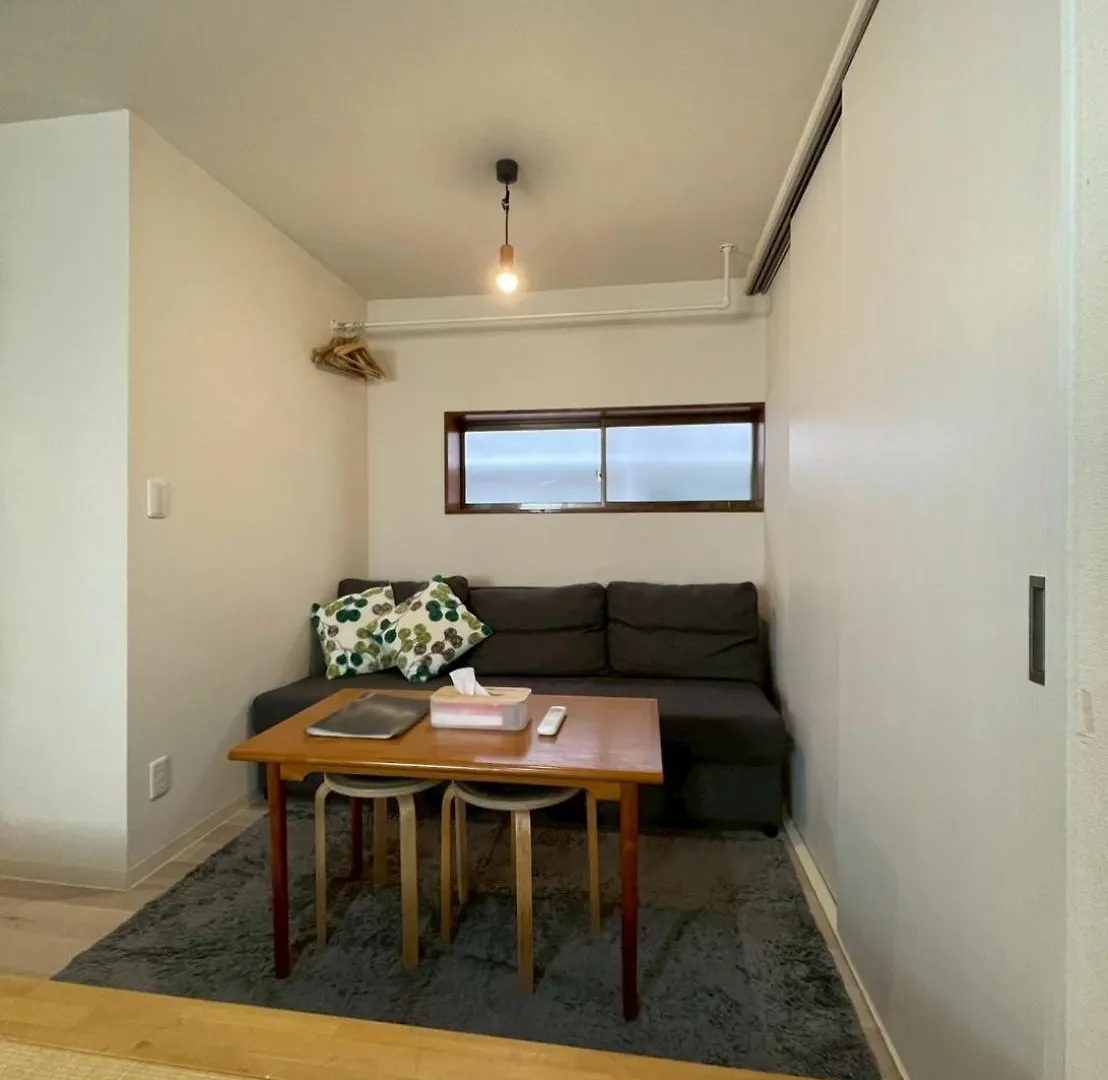 Den 7 Apartment Tokyo Japan